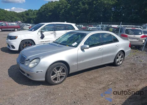 2004 Mercedes-Benz E 500 4Matic from USA, damaged, VIN WDBUF83J24X112426